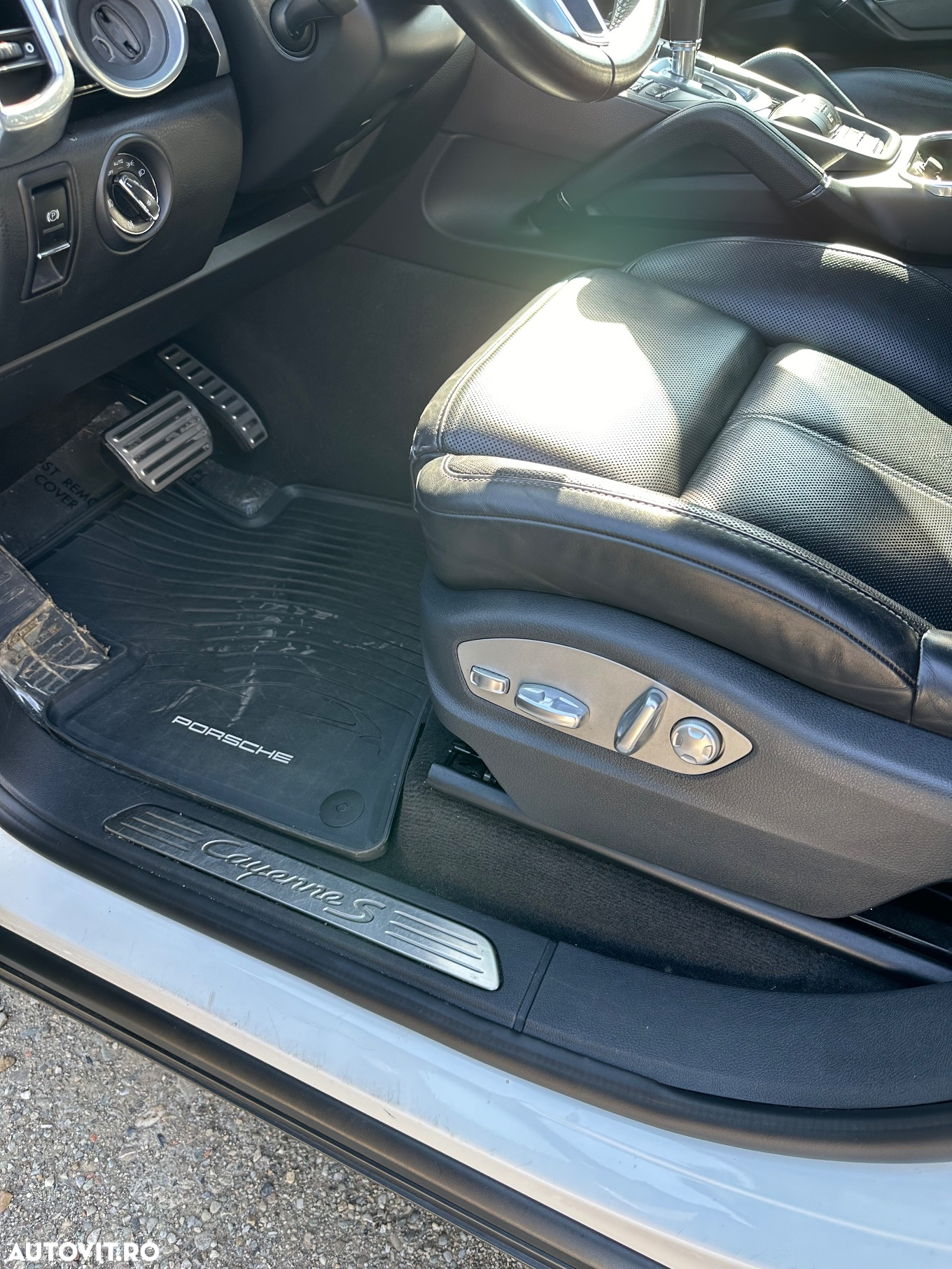 Porsche Cayenne S Hybrid Tiptronic S - 14