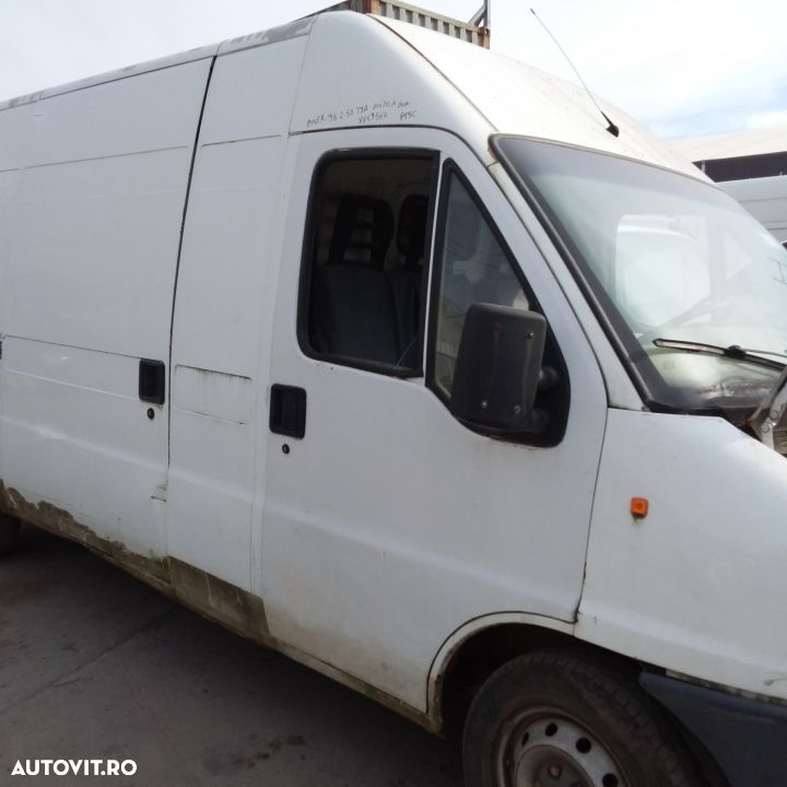 Dezmembrari  Peugeot Boxer (230)  1994  > 2002 2.5 D Motorina - 3