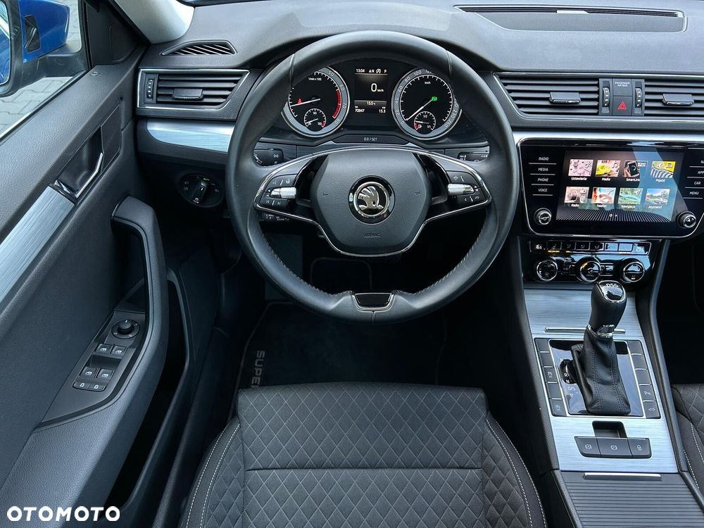 Skoda Superb 2.0 TSI Ambition DSG - 7