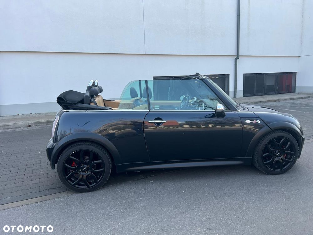 MINI Cooper S Sidewalk - 6