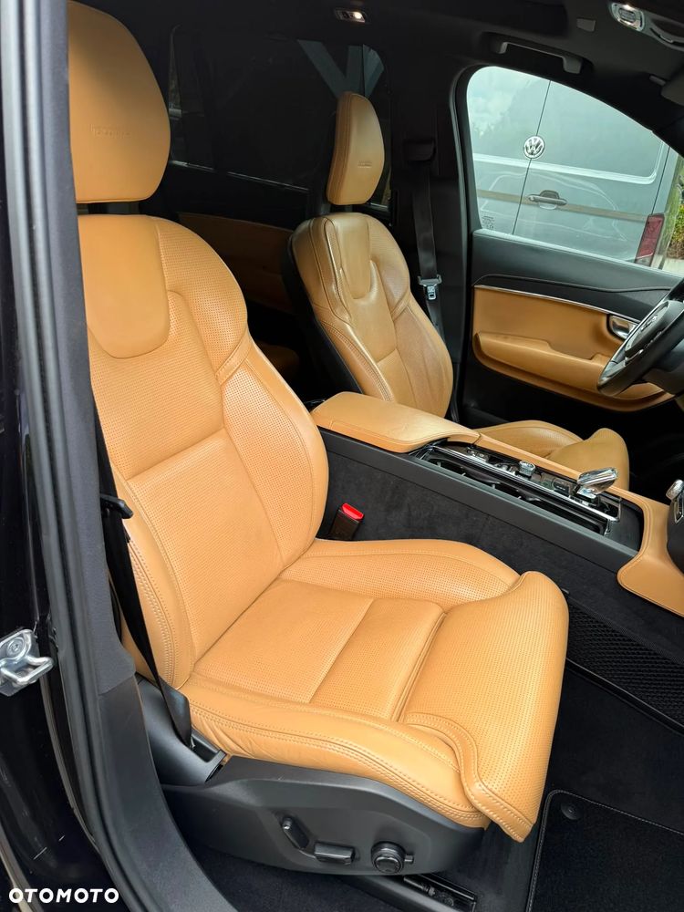 Volvo XC 90 B5 D AWD Inscription - 17