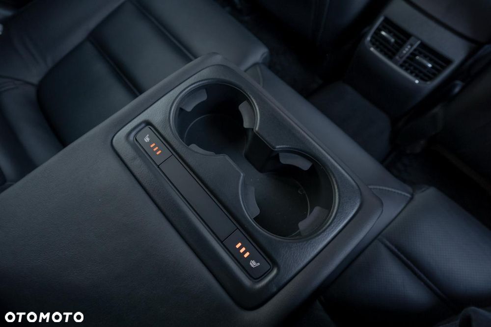 Mazda 6 2.2 SKYACTIV-D Sports-Line - 32