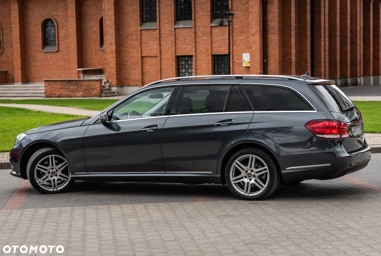Mercedes-Benz Klasa E 350 BlueTEC 4-Matic Classic - 12