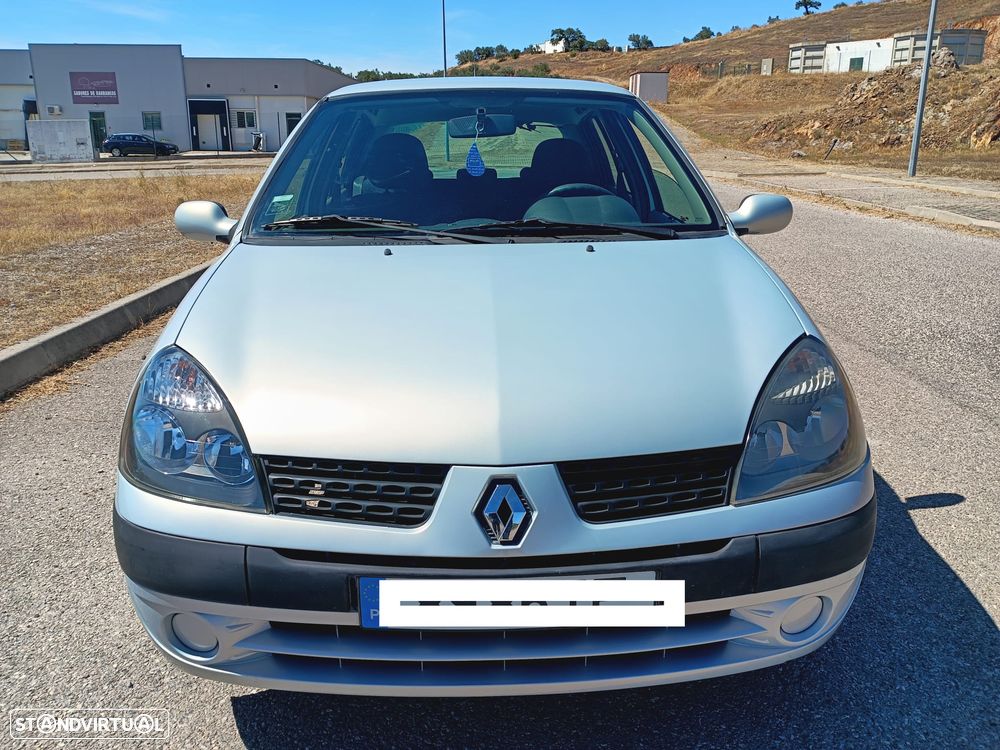 Renault Clio 1.2 16V S - 3