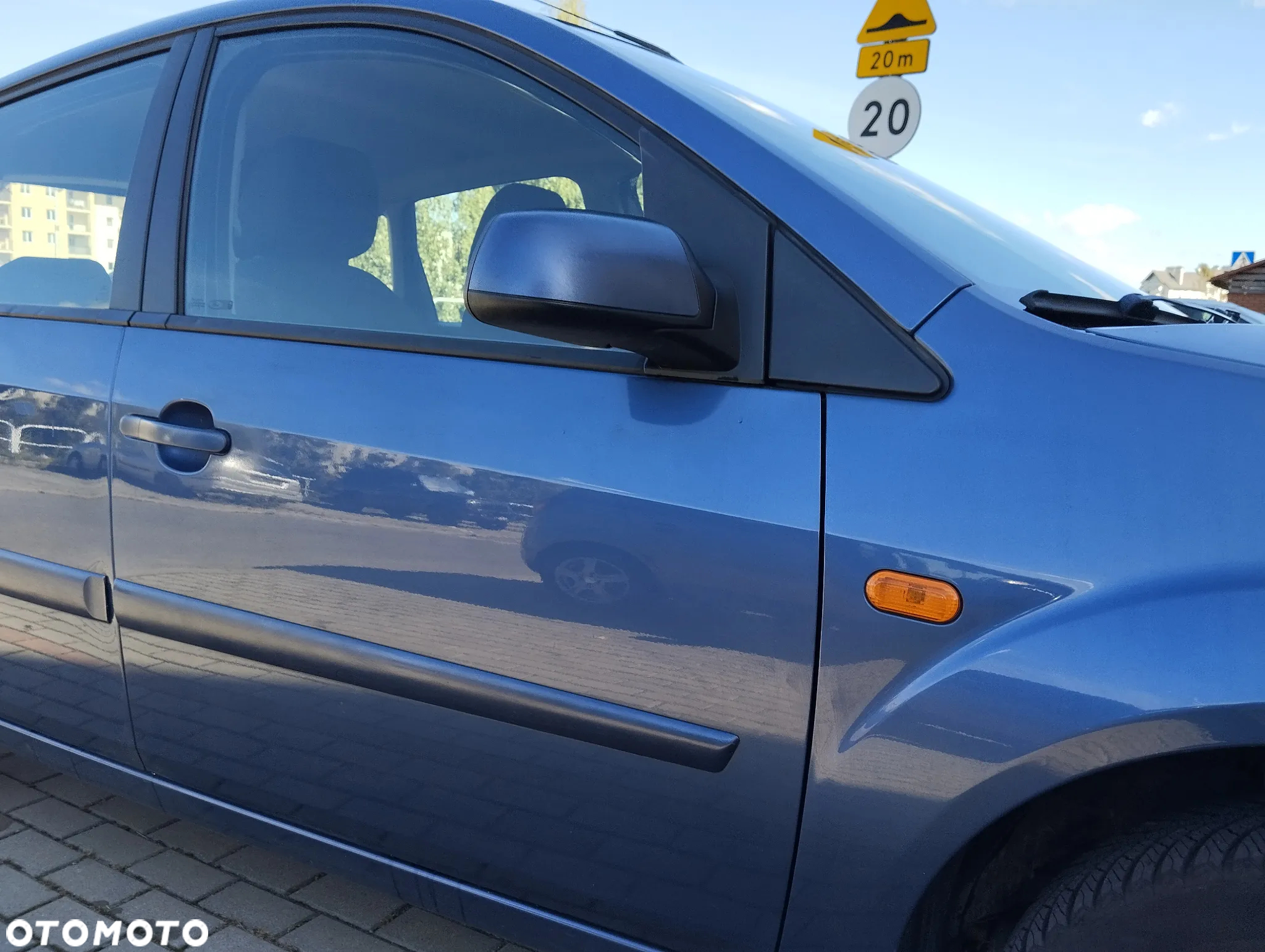 Ford Fiesta 1.4 Ambiente - 5