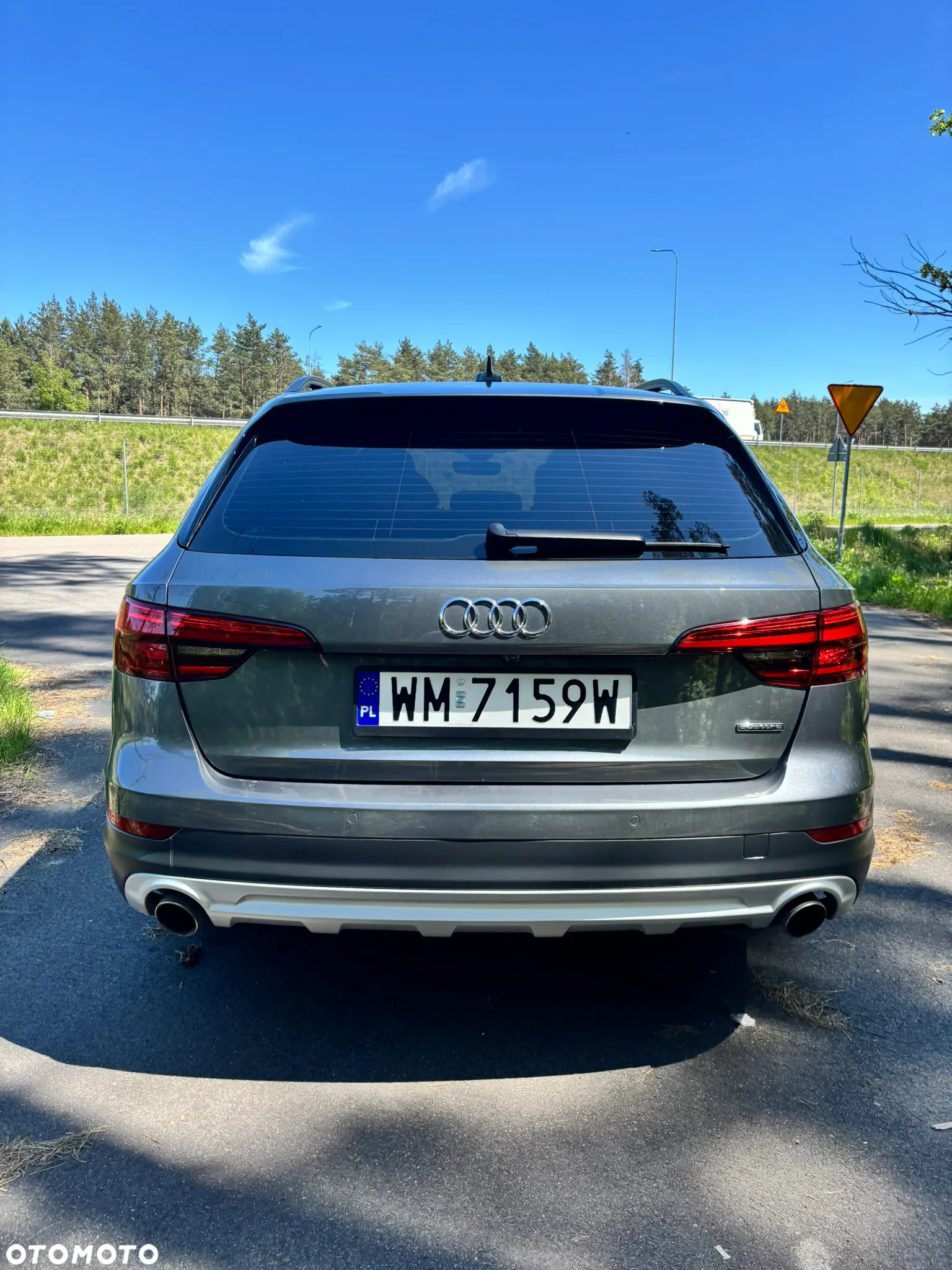 Audi A4 Allroad 2.0 TFSI Quattro S tronic - 9