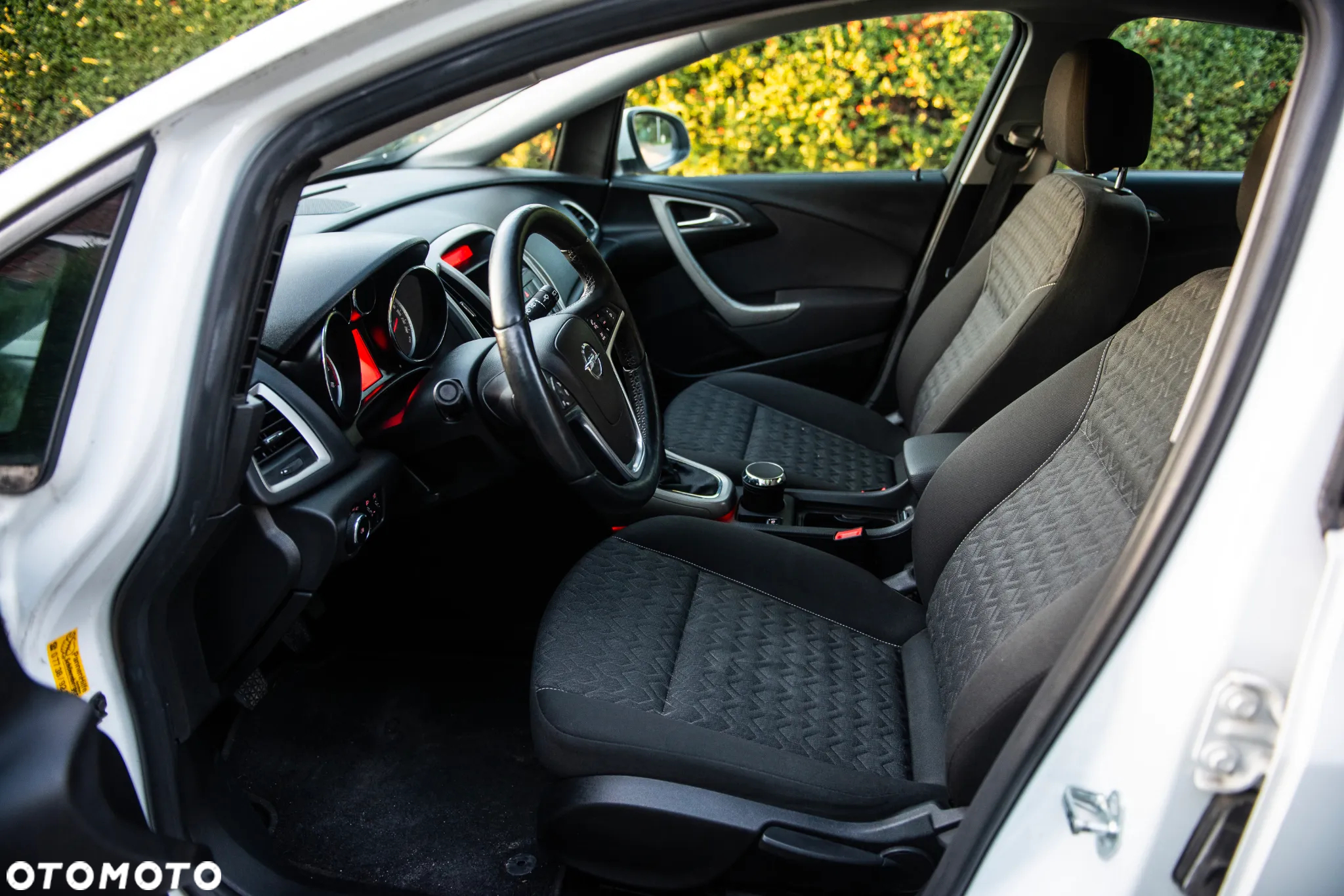 Opel Astra GTC 1.4 Turbo ecoFLEX Start/Stop - 18
