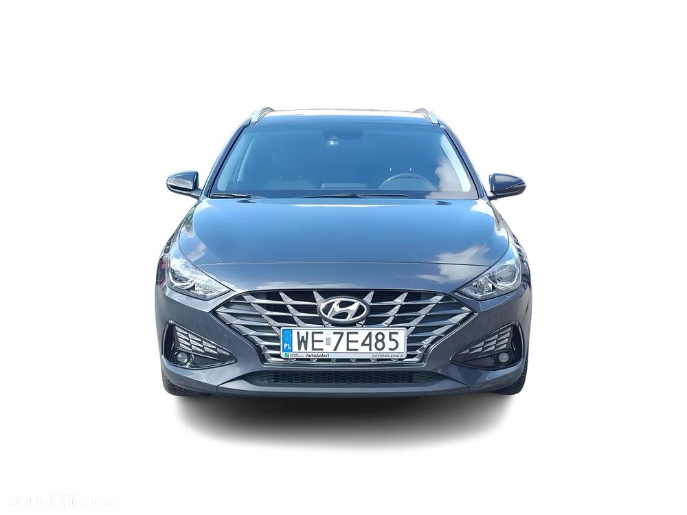 Hyundai i30 1.5 DPI Smart - 10