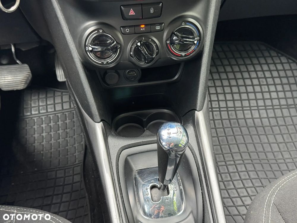 Peugeot 2008 - 19