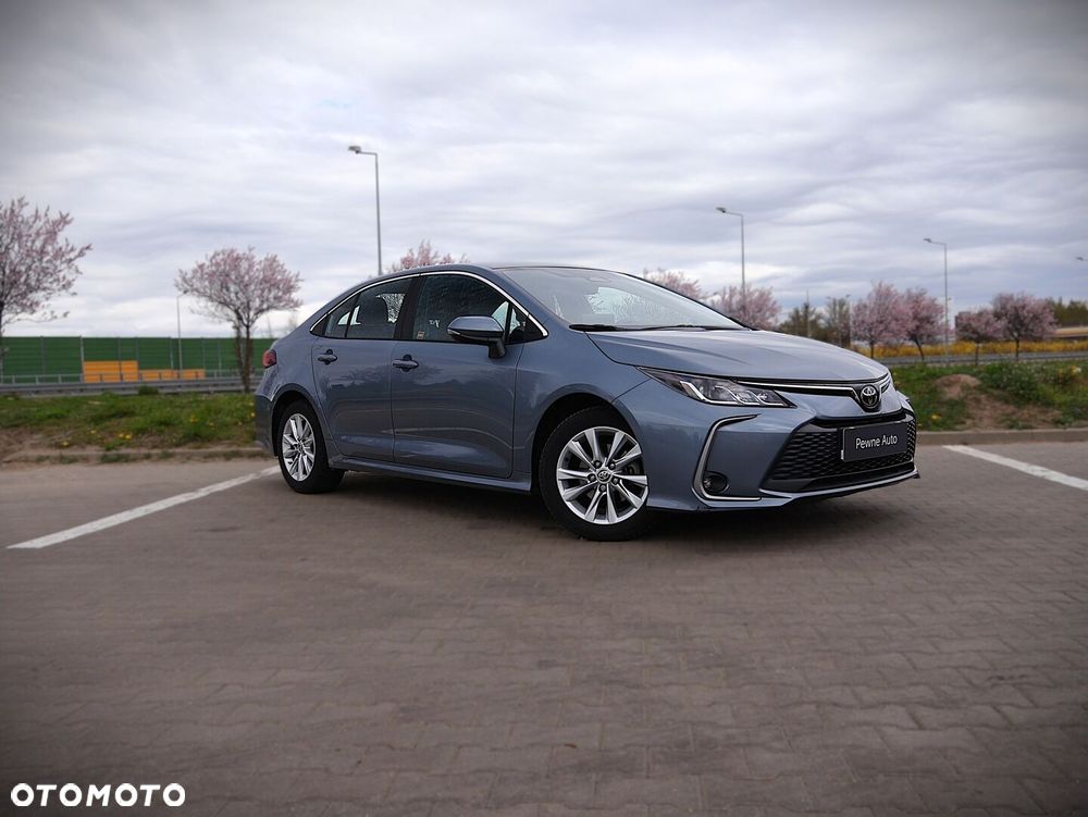 Toyota Corolla - 1