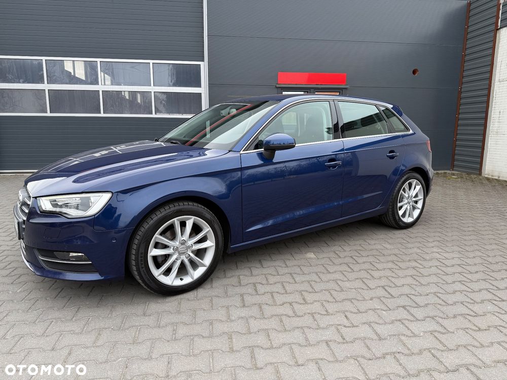 Audi A3 Sportback 2.0 TDI quattro Ambition - 2