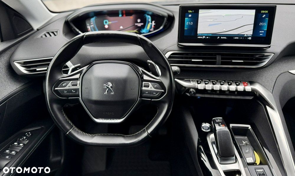 Peugeot 3008 1.6 PureTech Hybrid PHEV Allure Pack S&S EAT8 - 16