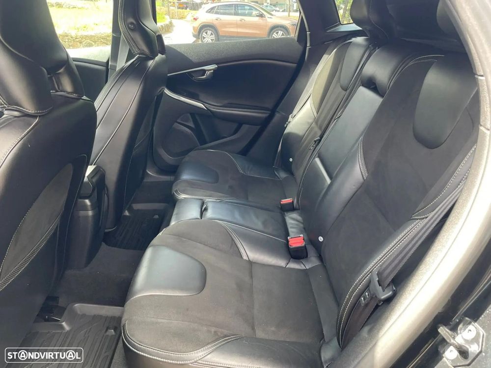 Volvo V40 1.6 D2 R-Design - 5