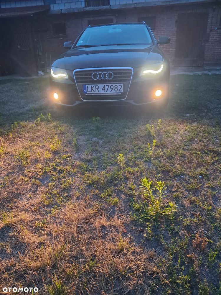 Audi A4 Avant 2.0 TDI DPF - 6