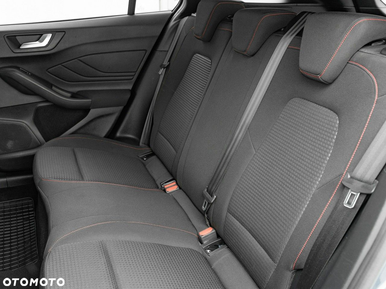 Ford Focus 1.0 EcoBoost ST-Line - 26