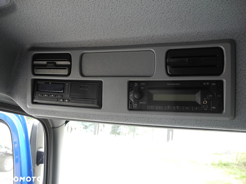 Mercedes-Benz ATEGO - 28