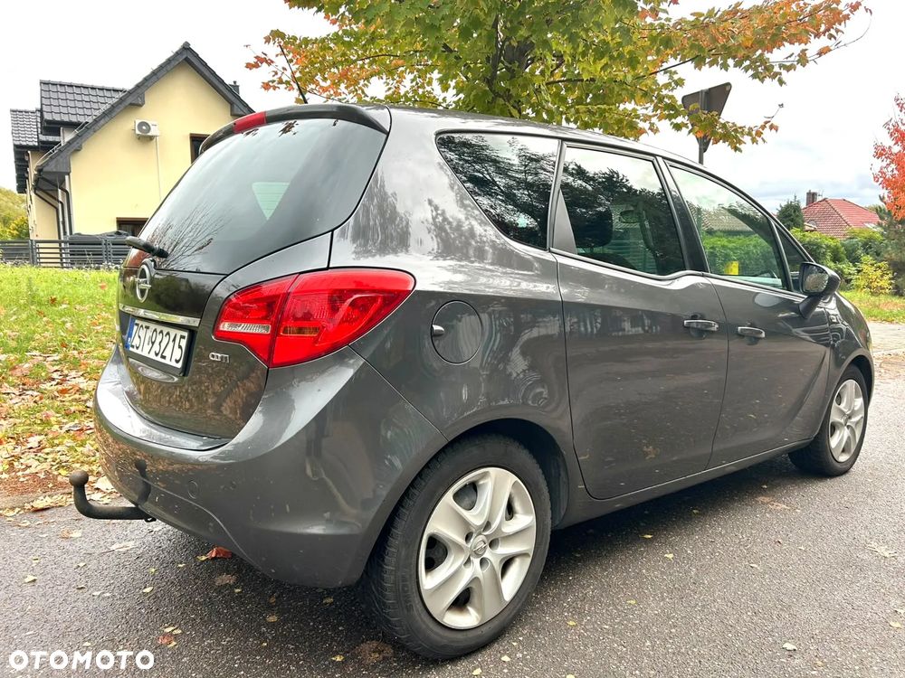Opel Meriva 2011 photo 4