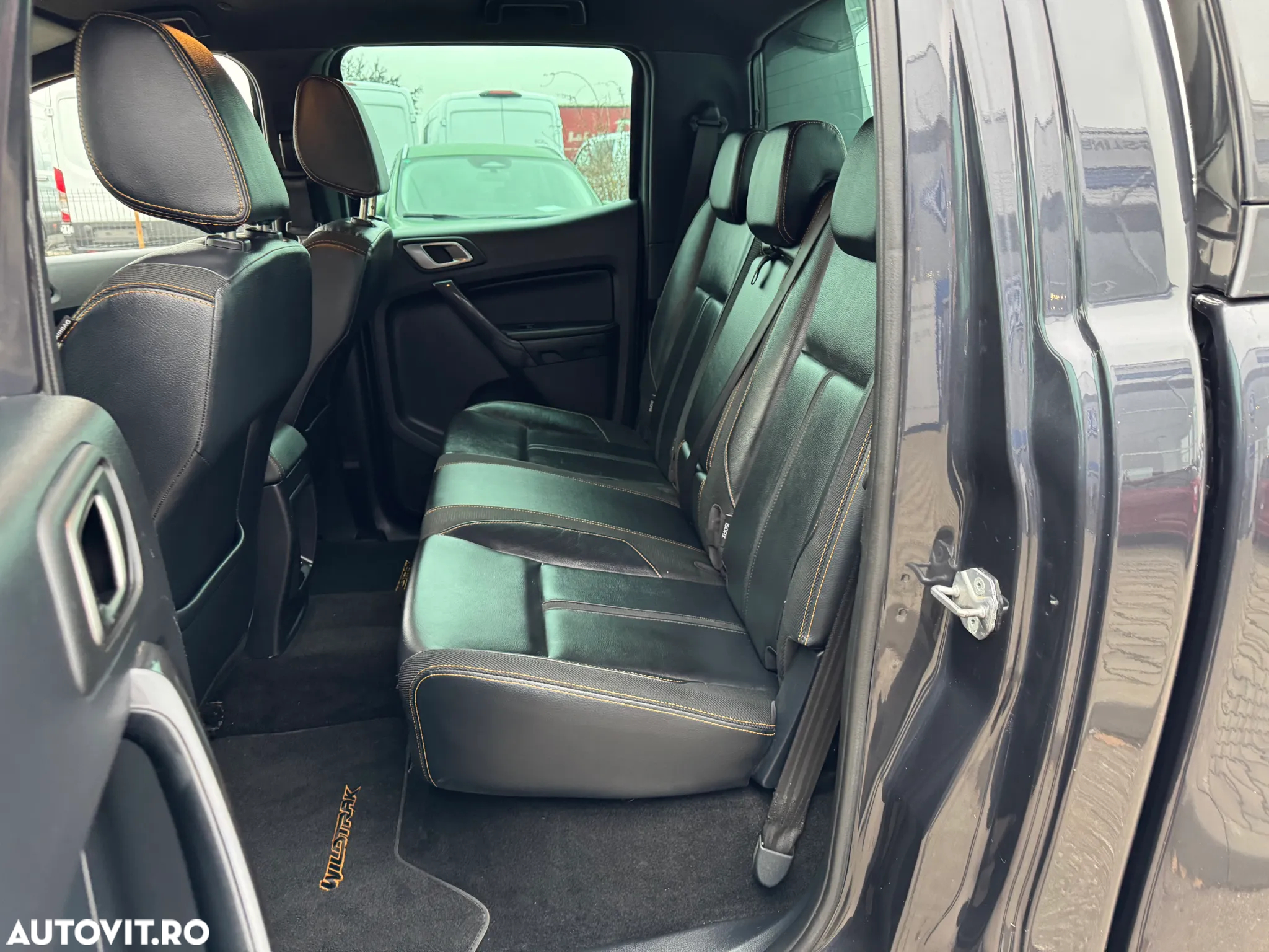 Ford Ranger Pick-Up 2.0 EcoBlue 213 CP 4x4 Cabina Dubla Wildtrack Aut. - 17