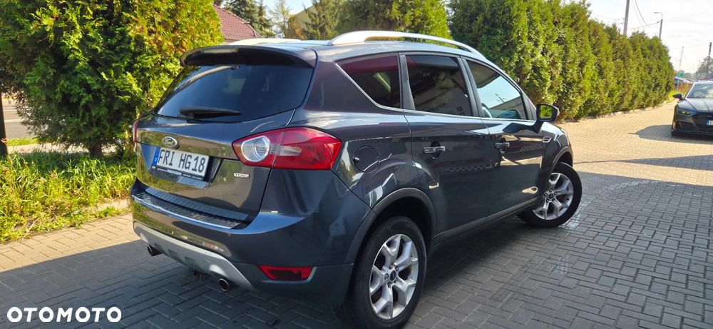 Ford Kuga - 11