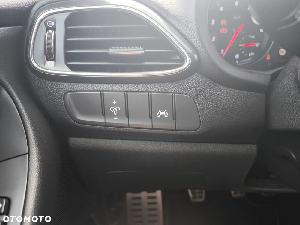 Hyundai i30 N 2.0 T-GDI Performance - 19
