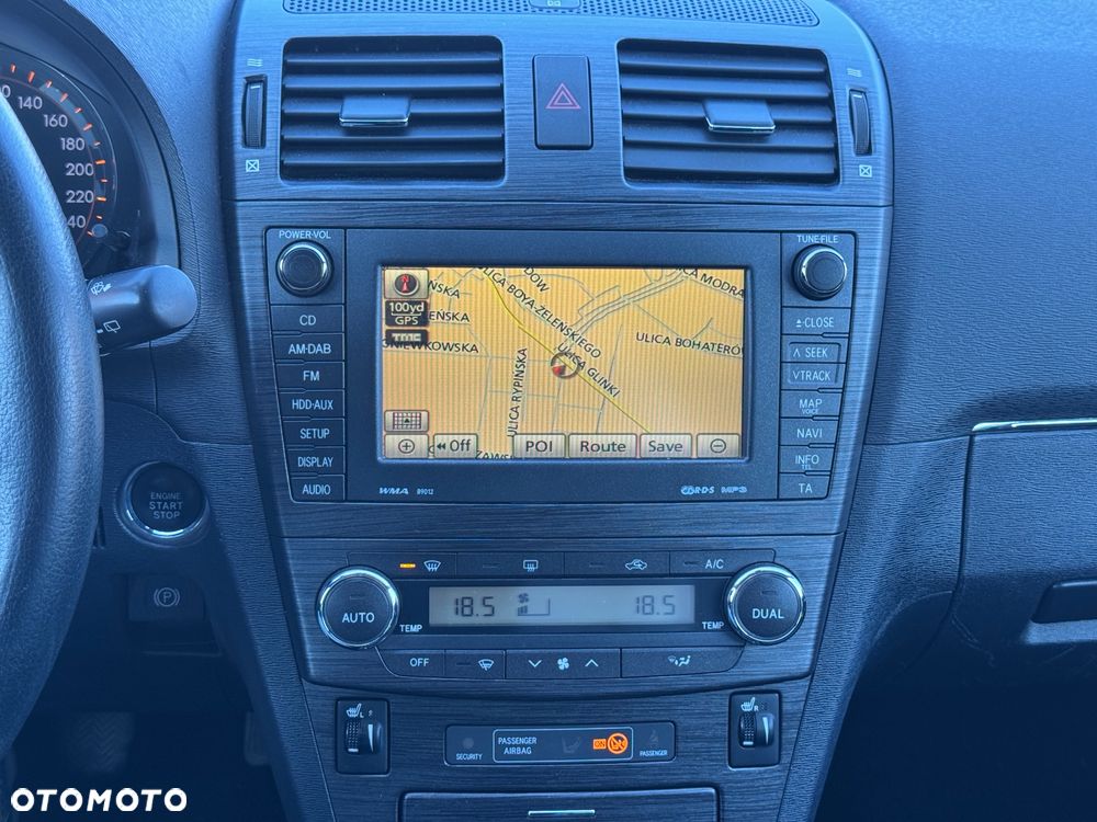 Toyota Avensis 2.2 D-4D Prestige - 30