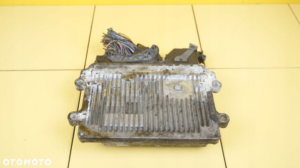 6 GJ CX-5 2.2 SKYACTIV 15r 175KM SH01 sterownik komputer silnika SH0518881F - 2