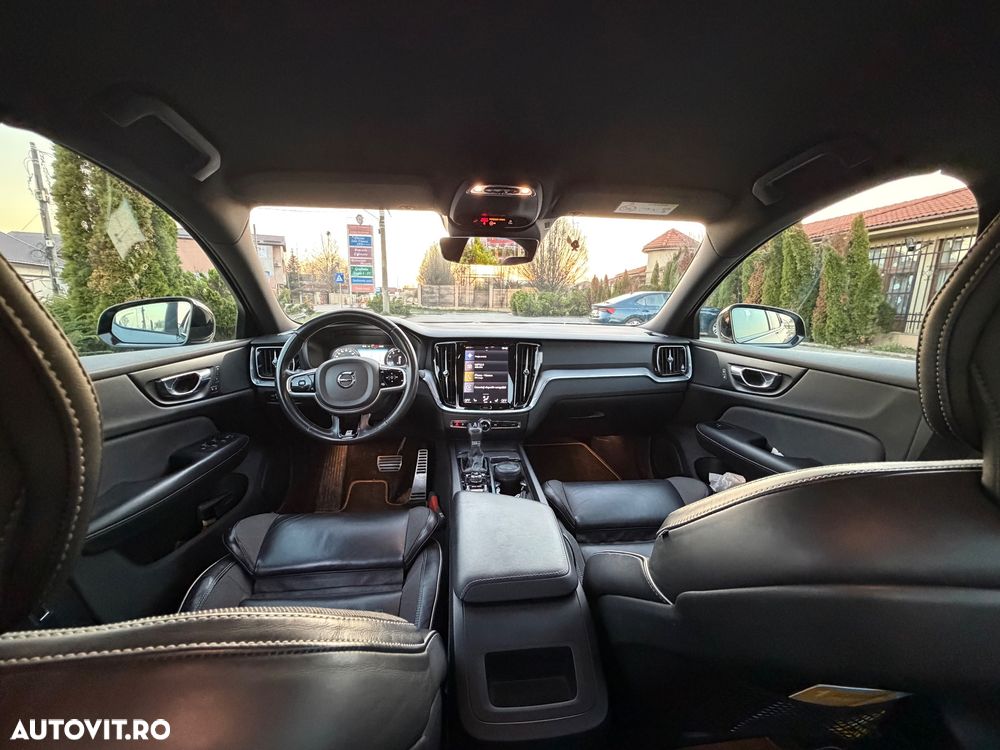 Volvo S60 T4 R-Design - 18