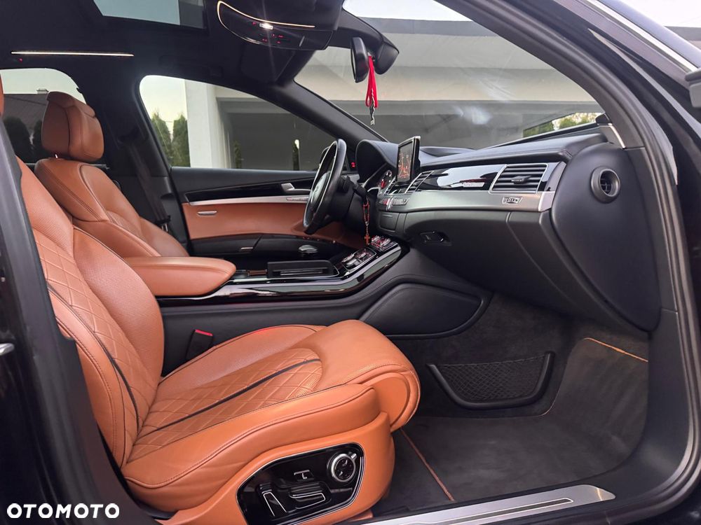 Audi A8 - 28