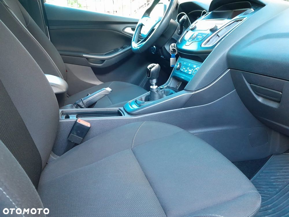 Ford Focus - 13