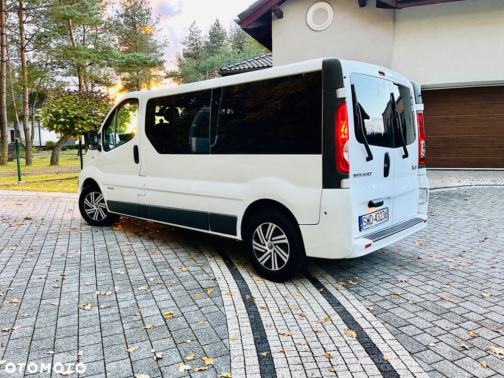 Renault Trafic Passenger FAP L2H1 Expression - 6