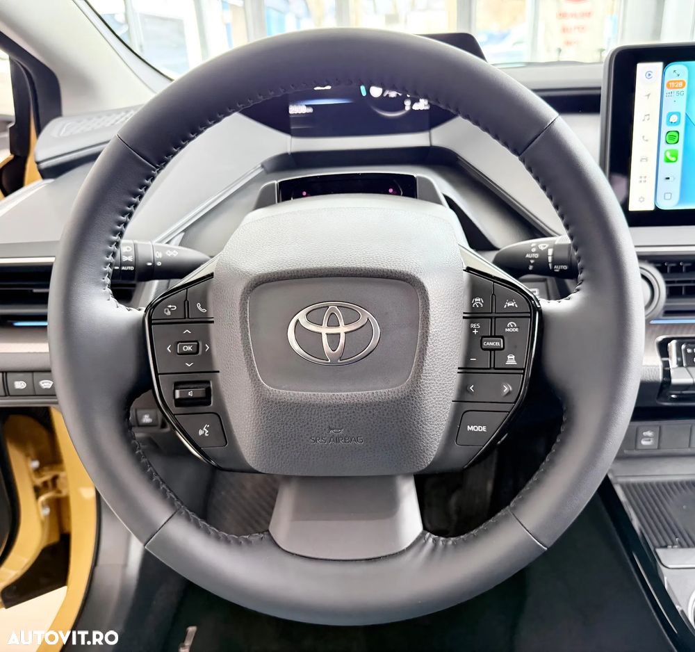 Toyota Prius 2.0 FWD PHEV Exclusive - 13