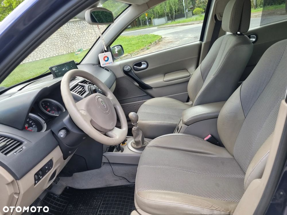 Renault Megane 2.0 Luxe Expression - 13