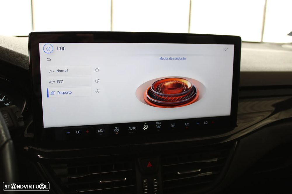 Ford Focus 1.0 EcoBoost MHEV ST-Line - 18