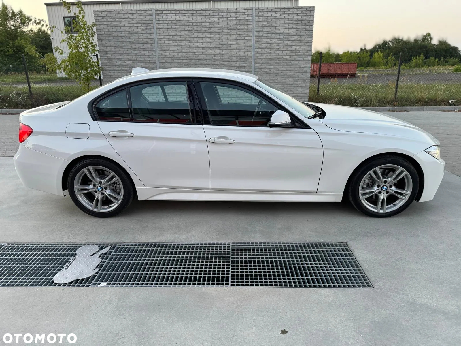 BMW Seria 3 330d M Sport EU6 - 6