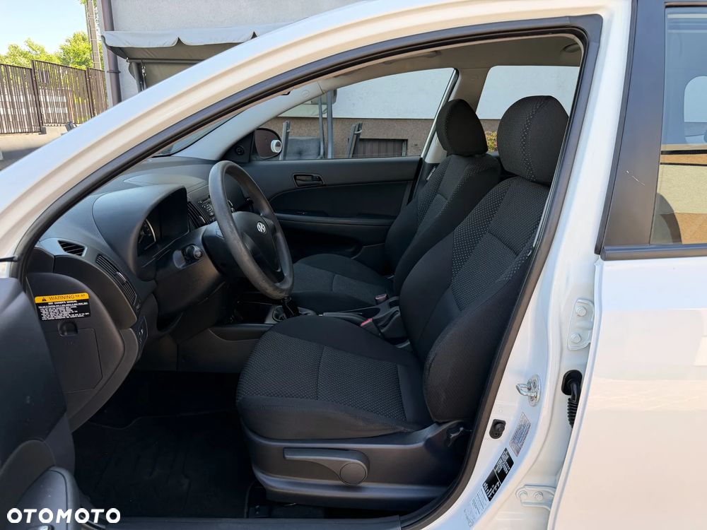 Hyundai i30 i30cw 1.4 Edition Plus - 30