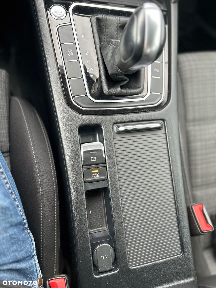 Volkswagen Passat 1.5 TSI EVO Business DSG - 22