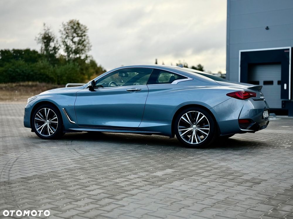 Infiniti Q60 2.0t Premium - 17