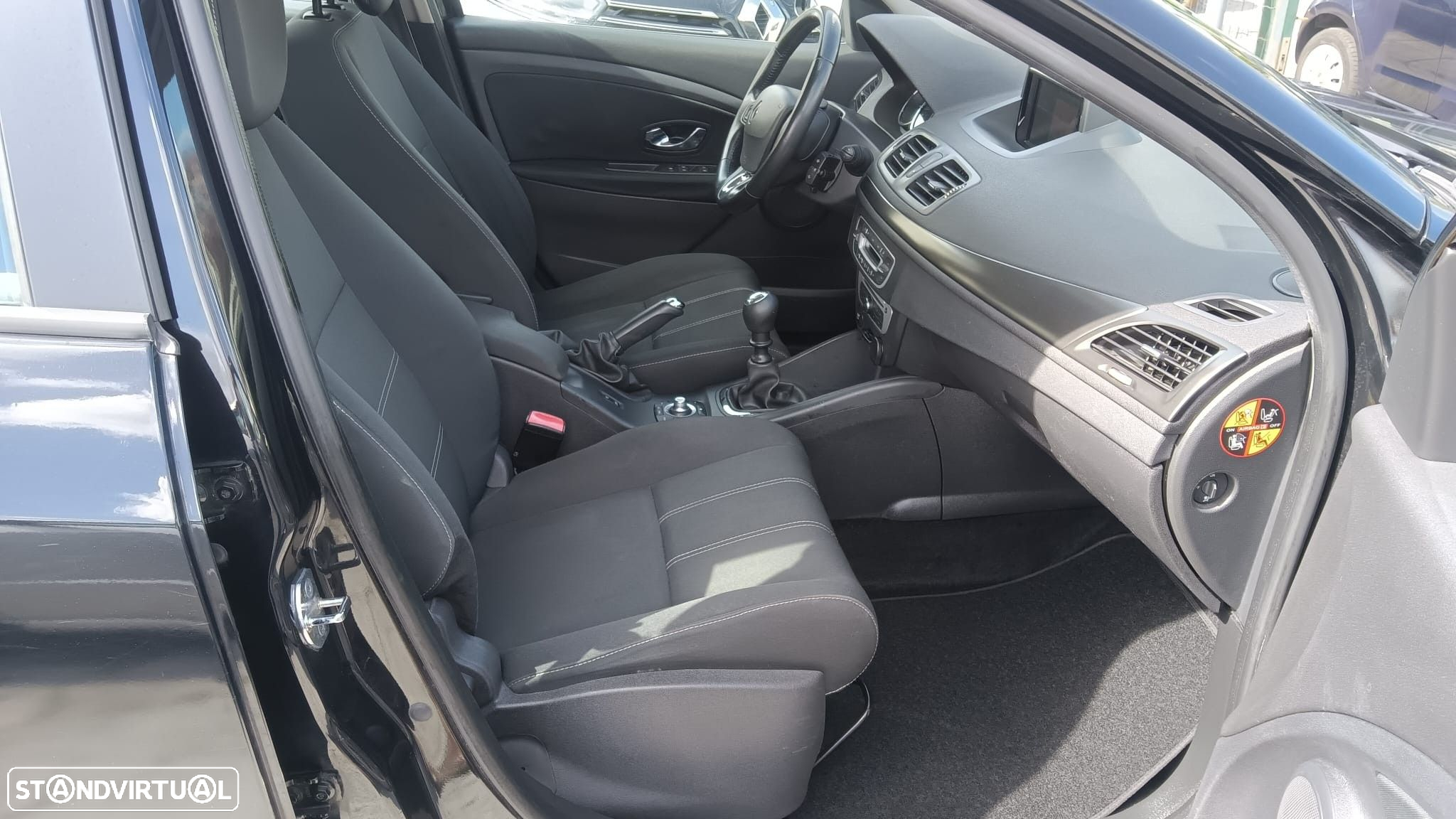 Renault Megane Sport Tourer 1.5 dCi Dynamique SS - 8