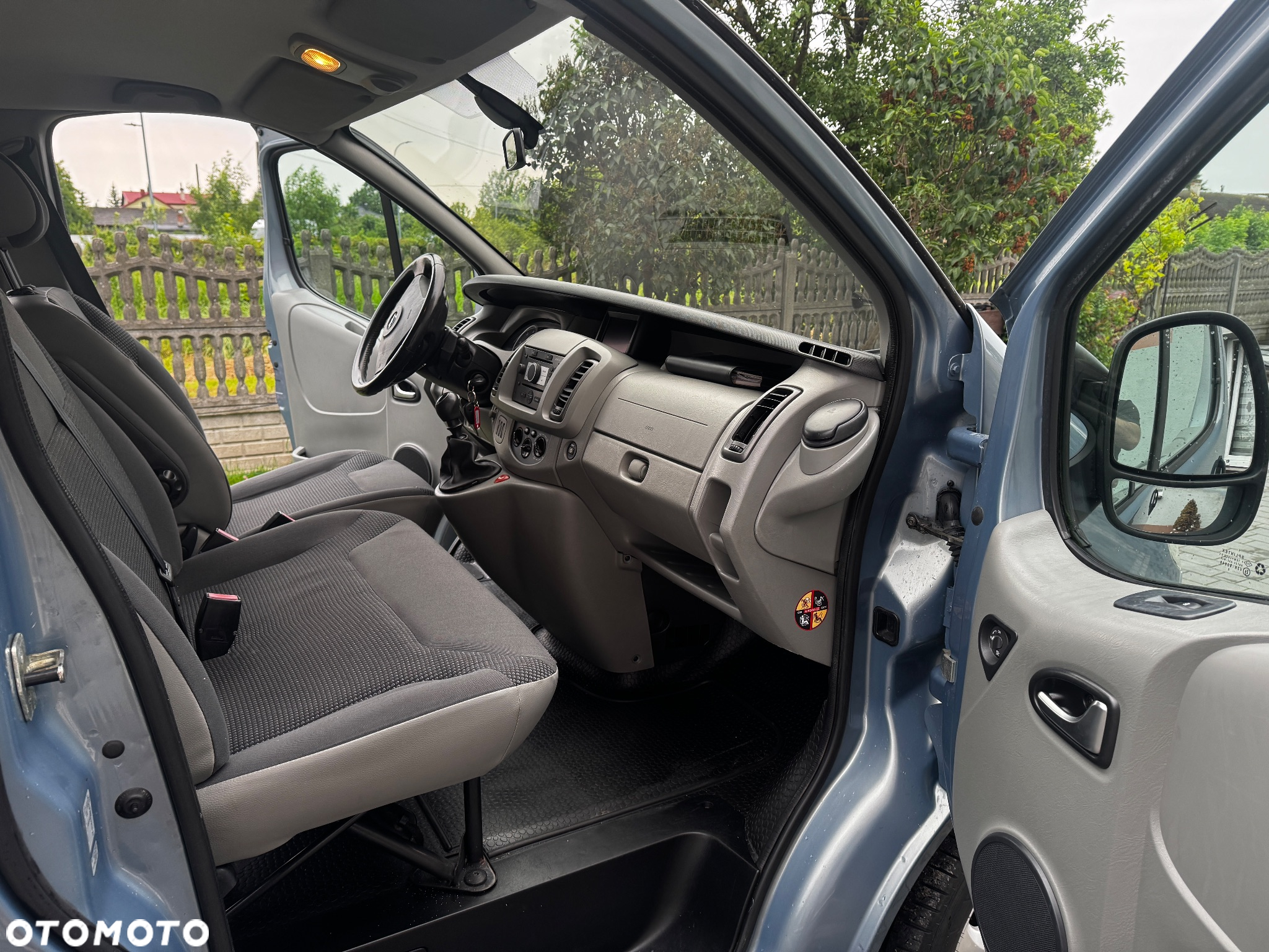 Opel Vivaro L2H1 2.9t - 8