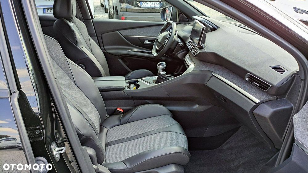 Peugeot 3008 - 27
