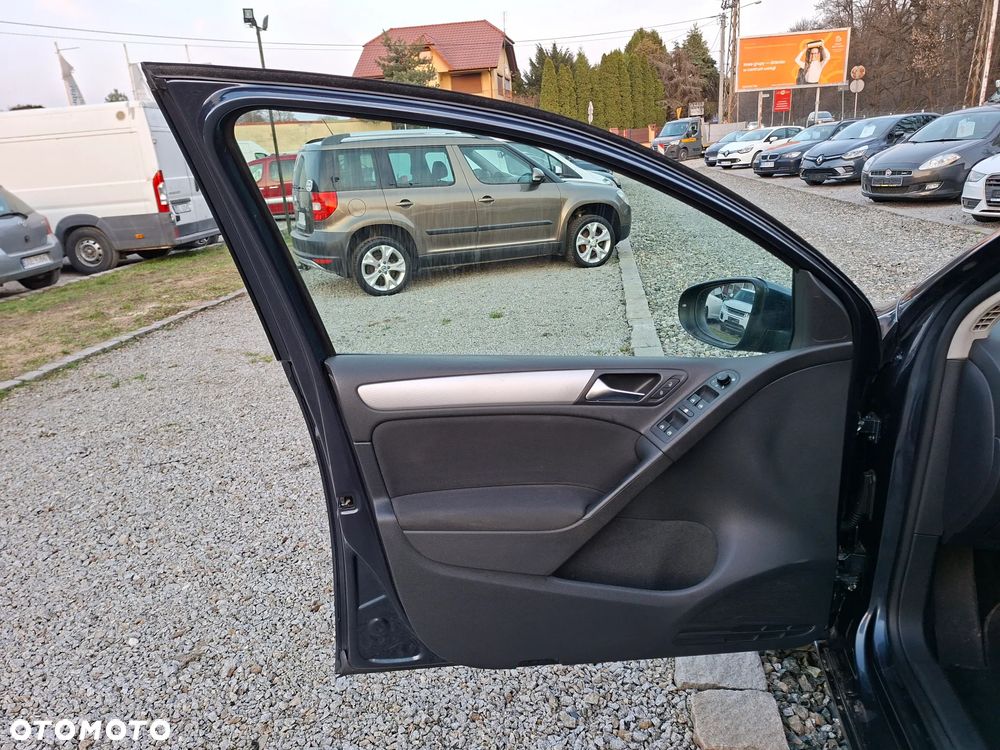 Volkswagen Golf 1.2 TSI BlueMotion Technology Comfortline - 15