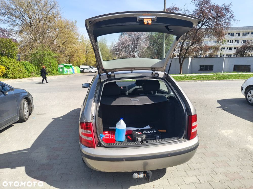 Skoda Fabia - 9