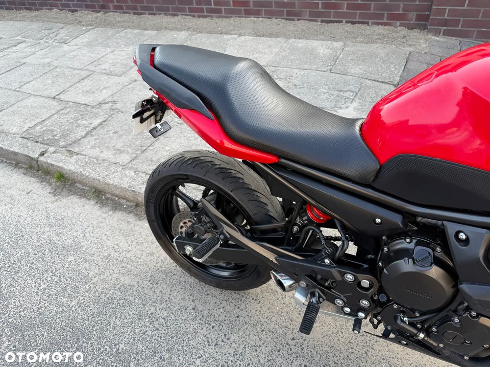 Yamaha XJ - 27