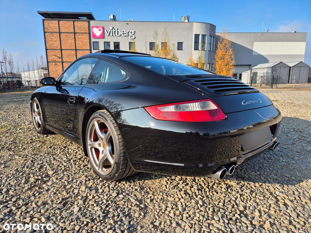 Porsche 911 - 4