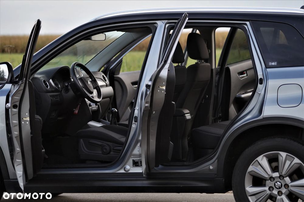 Suzuki Vitara - 31