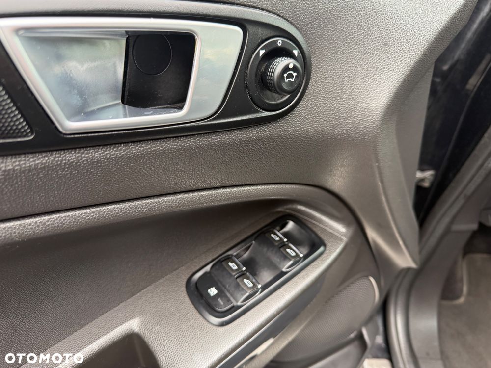 Ford EcoSport 1.0 EcoBoost TITANIUM - 15