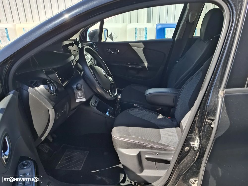 Renault Captur 1.5 dCi - 13