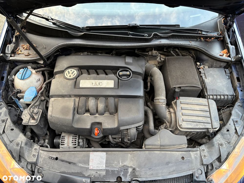 Volkswagen Golf 1.6 Trendline - 18