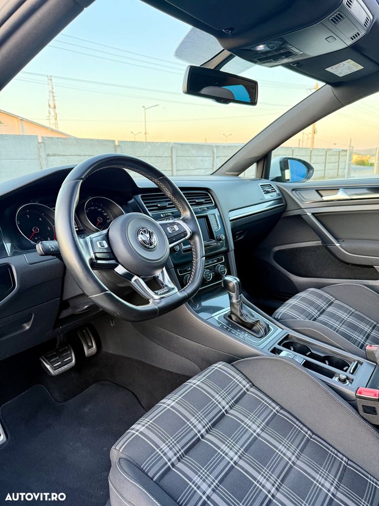 Volkswagen Golf GTD 2.0 TDI SCR DSG - 9