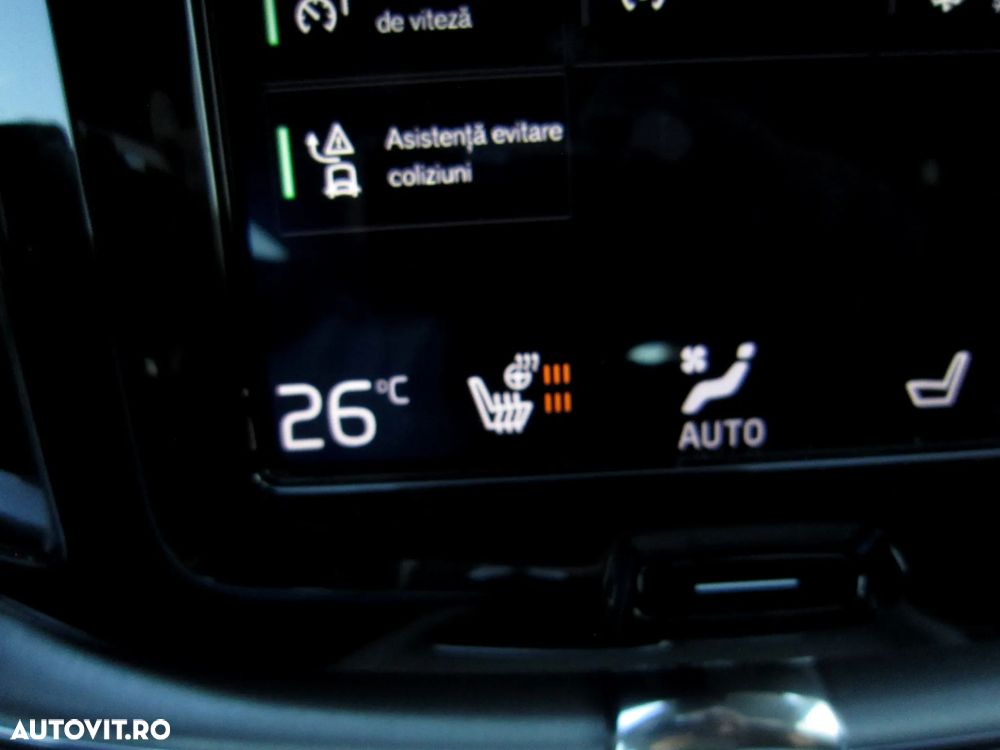 Volvo XC 60 D4 Geartronic Momentum - 8